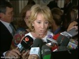 Esperanza Aguirre niega recortes a profesores