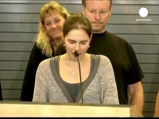 EEUU: Amanda Knox da las gracias en Seatte a todos los...