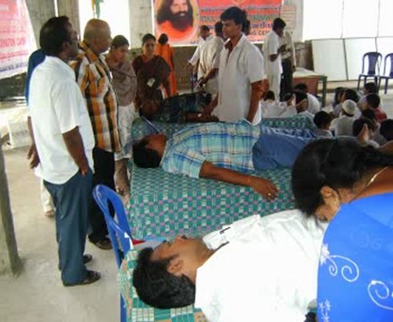 PATANJALIYOGA BLOOD DONATION-RED CROSS VIJAYAWADA ON 15-8-11