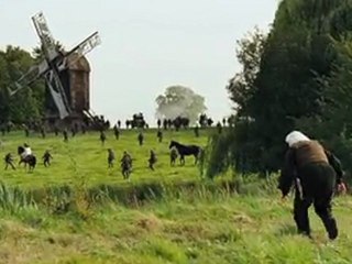 War Horse (Caballo de batalla) - Segundo Tráiler Español [360p]