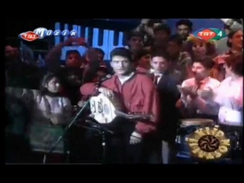 sinan özen küçük yaşta aldım udu elime