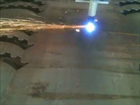 teknoelektronik makine® plazma kesim makineleri ve fiber lazer kesim makineleri