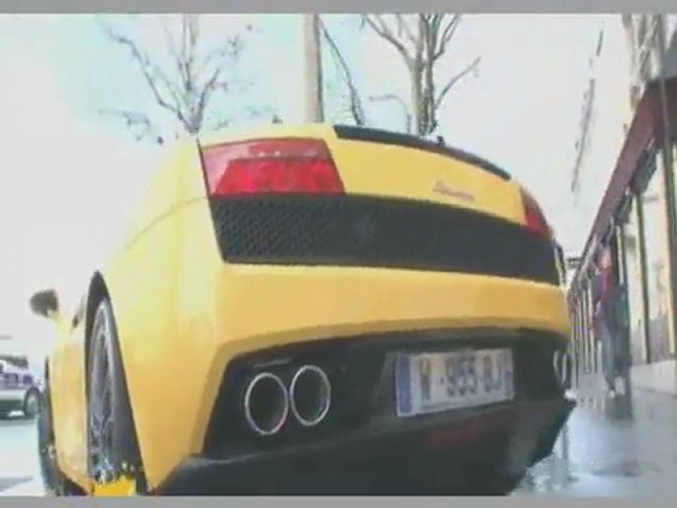 Anthony Kavanagh - Au volant d`une Lamborghini