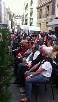 Dévoilement de la plaque Félix Leclerc à Paris (4 octobre 2011)