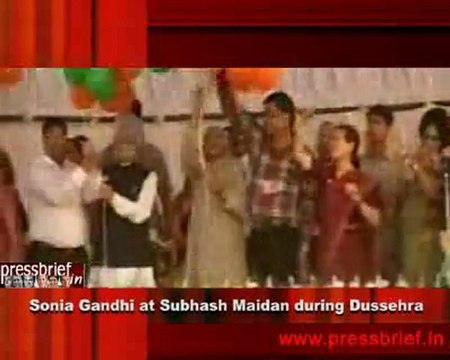Sonia Gandhi at Subhash Maidan during Dussehra