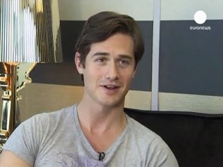 Virtuoso Charlie Siem "obsessed by the violin"