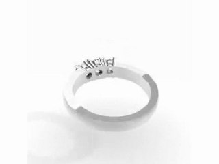 DIAMOND TRILOGY RING