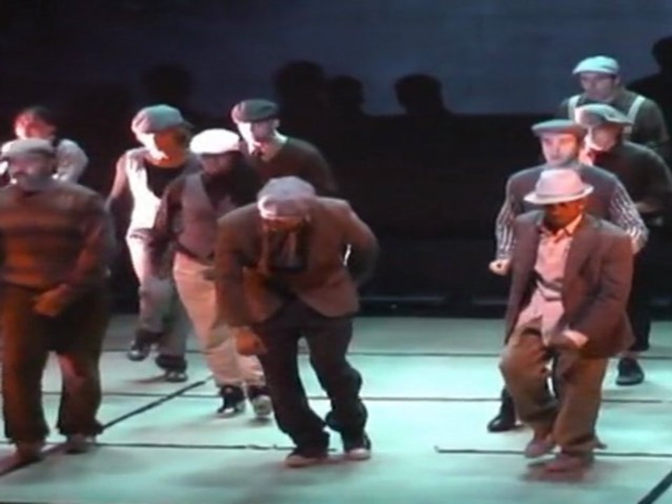 No Mad et Nritya Darpana  : Danse au Deux Pièces