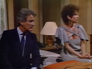 Santa.Barbara.234.FR.VHSRip.XviD-MRTeam.[tvu.org.ru]