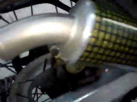 Derbi DRD 2003 premier demarage Yasuni R2