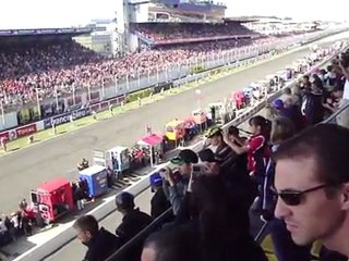 Mon 1er départ 24h Du Mans Moto 2011 non pas  entant que pilote lol