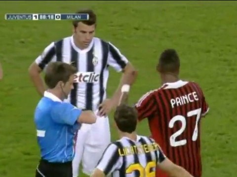 Juventus 2-0 Milan All Goals Highlights 02.10.11 gol Marchisio