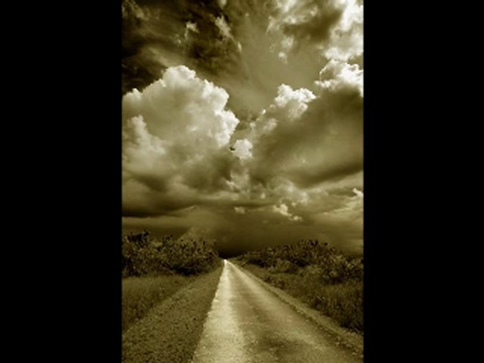 Yunus Emre Kulak - Pınar Emsalsiz - Bıraktığın Yerdeyim