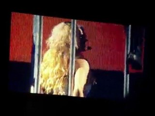 EXTRAIT N°3 BRITNEY SPEARS FEMME FATALE TOUR A PARIS LE 06 OCTOBRE 2011