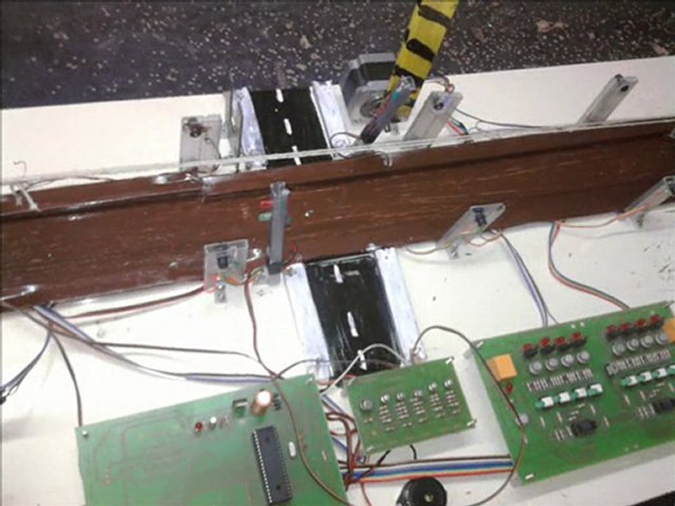 PIC16F877 MICROCONTROLLER PROJECTS (ATMEL 89C51/ATMEL 89S8252/8051)PROJECTS-MAASTECH