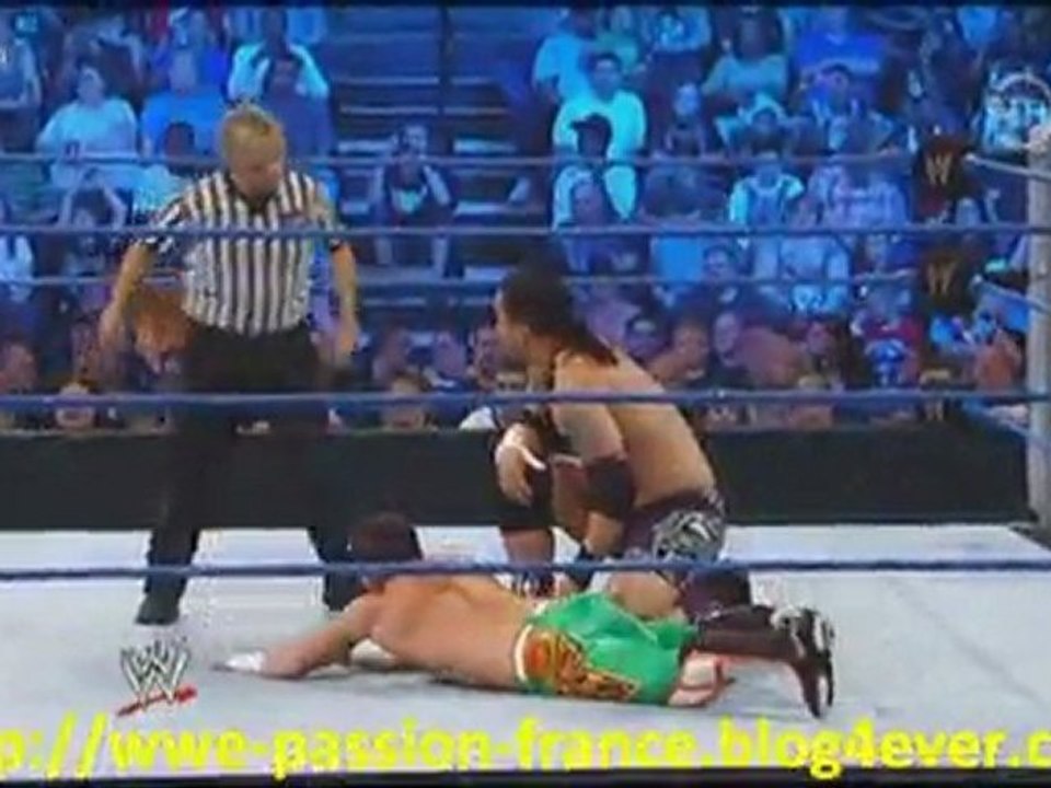 Catch Attack Smackdown 7/10/11 - Air-Boom VS The Usos