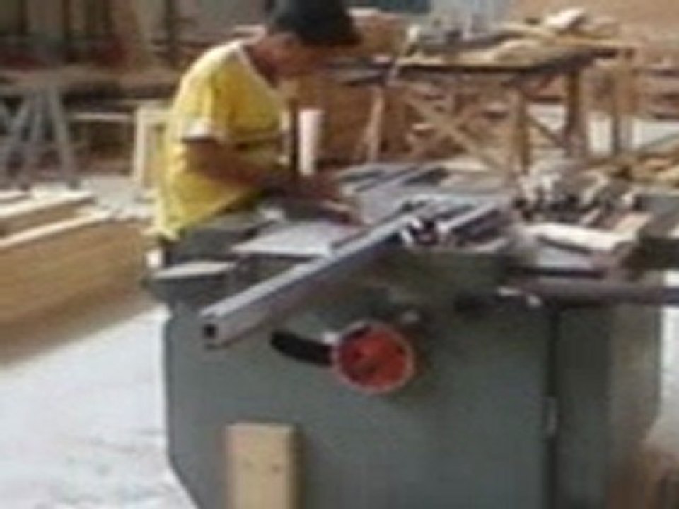 atelier de  menuiserie ksar hellal monastir tunisie.