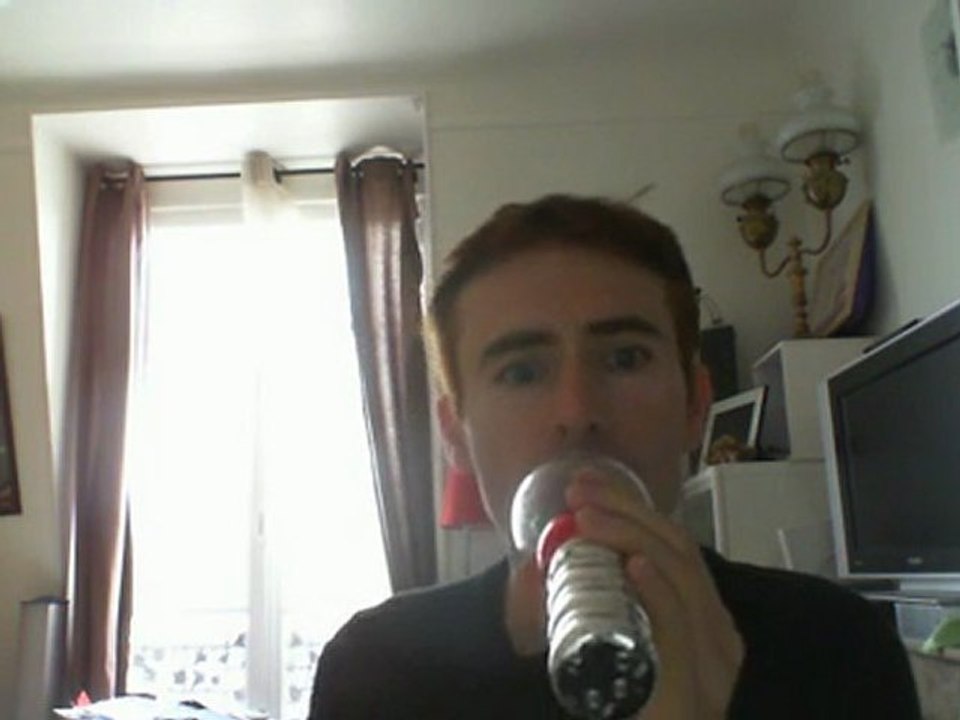 Wiwi égratigne "rêver" de Sofiane