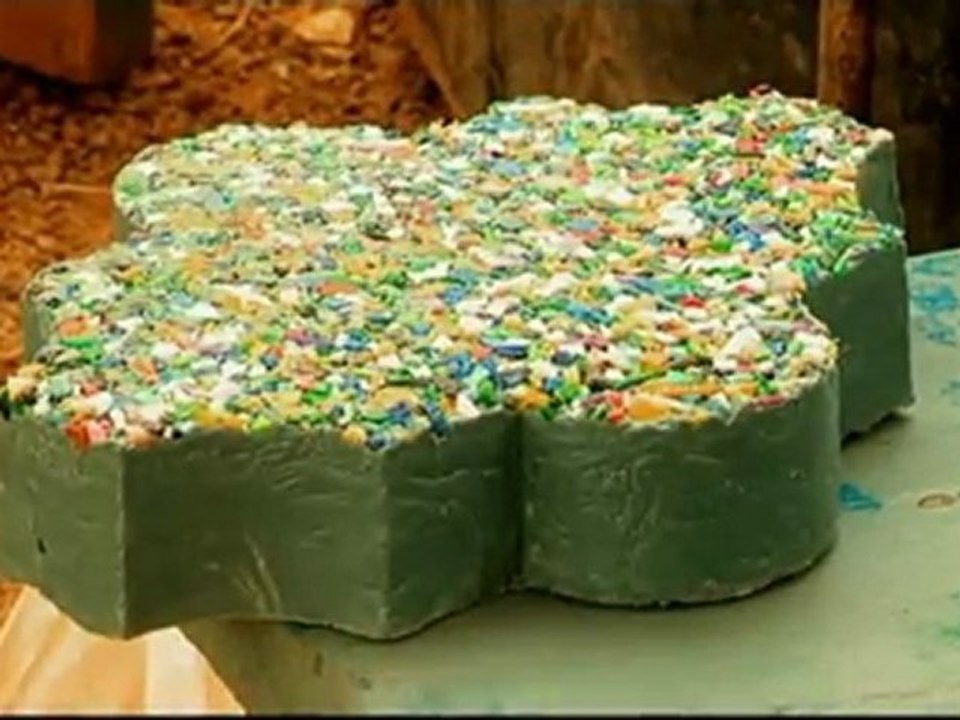 Recyclage des sacs-plastiques à Ouagadougou, Burkina Faso