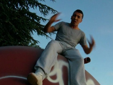Freestyle(STREET-BENCH) jme RE C ZI -barekino-(2011)