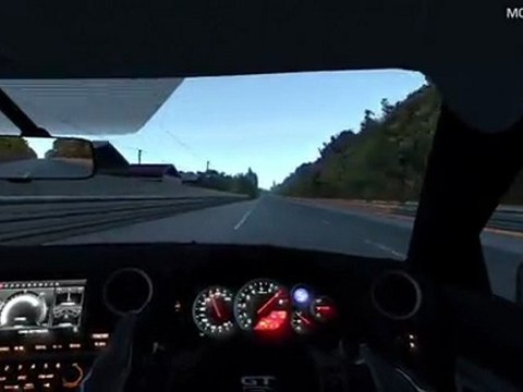 Gran Turismo 5 - Jaguar XKR vs Nissan GT-R - Drag Race