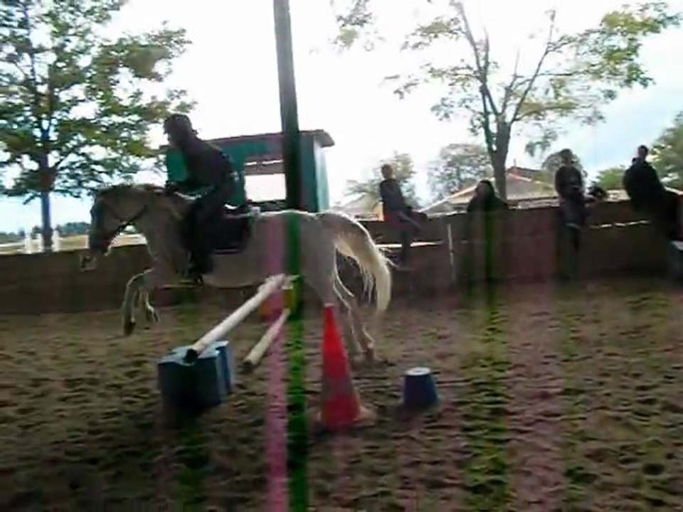 Camille & Eva , Entrainement Saut (1)