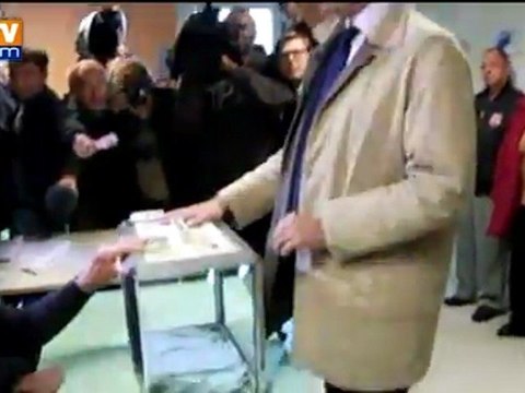 Primaire PS : les 6 candidats ont voté
