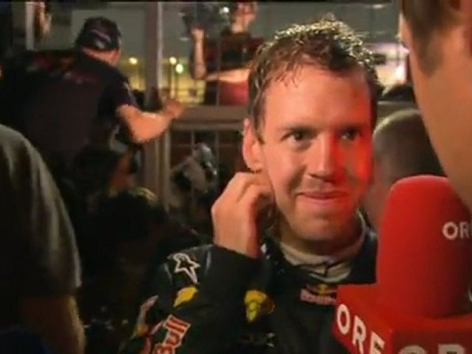 Celebrations of Red Bull Racing after Vettel won WDC 2011 in Japan