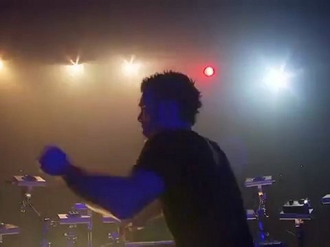 Noize Suppressor Feat. Sonar