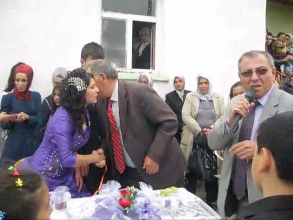mavi ay video