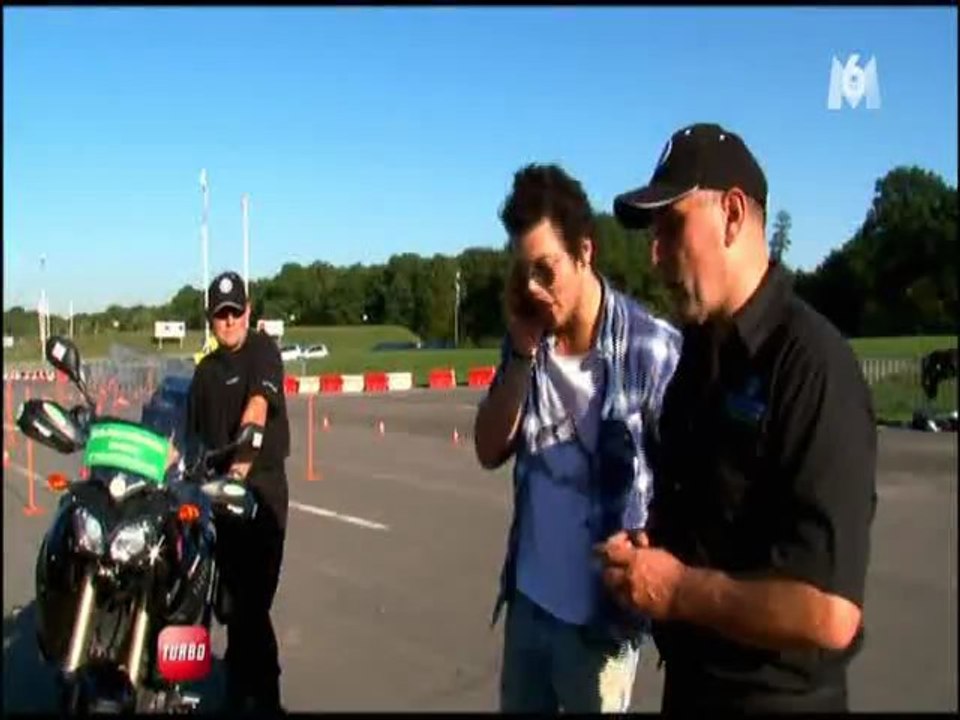 [09.10.11] Kev Adams Dans Turbo