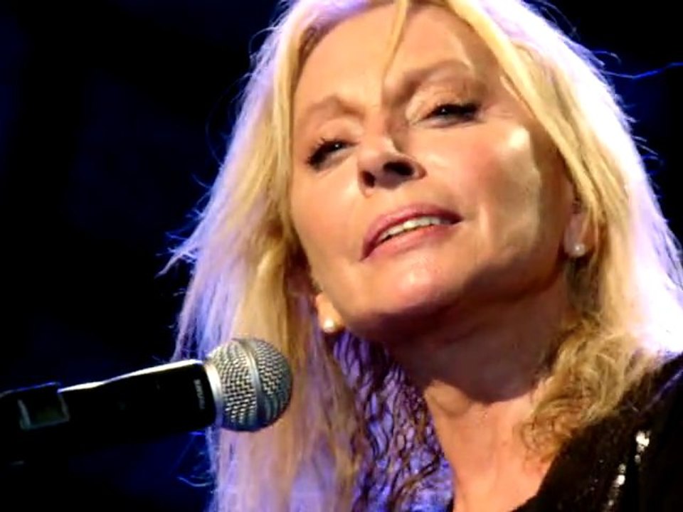 VERONIQUE SANSON 2011 BAPAUME BAHIA LIVE PIANO VOIX