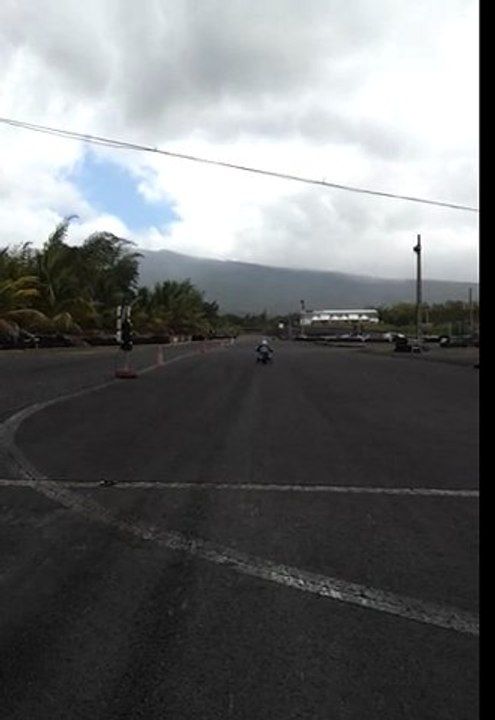 video-2011-10-09-14-38-19