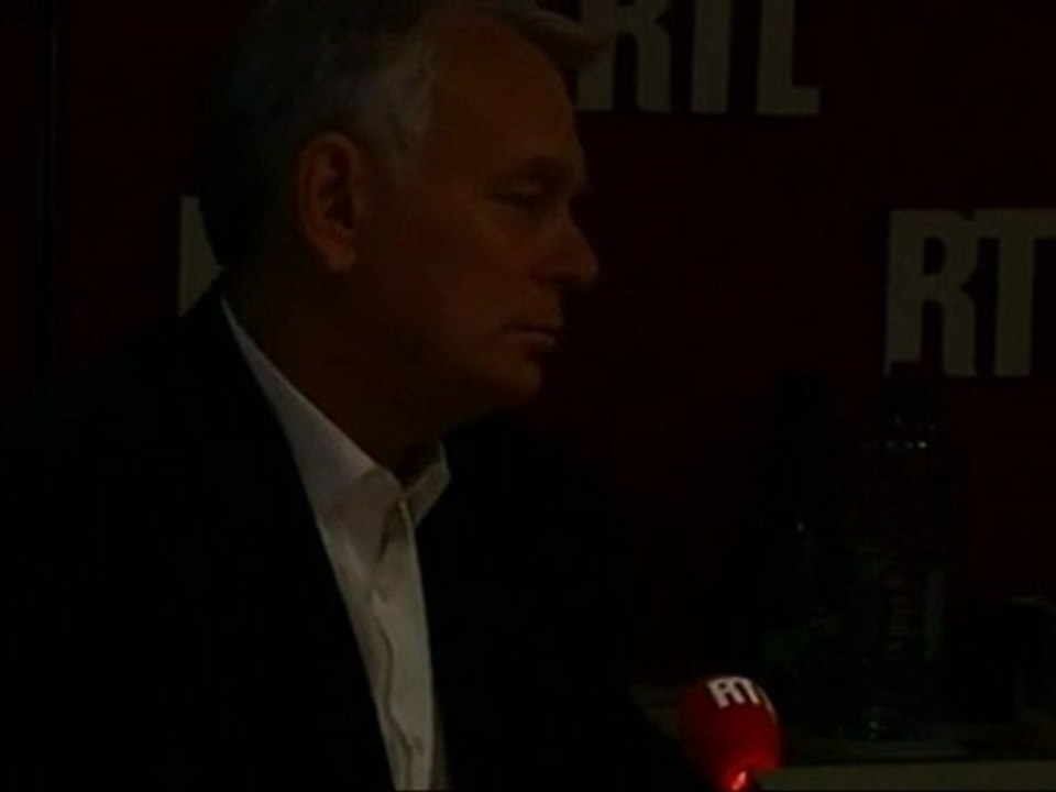 Jean-Marc Ayrault, président du groupe socialiste à l'Assemblée nationale, sur RTL : "Une victoire pour le PS"