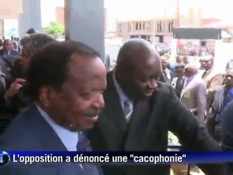 Paul Biya, grand favori de la présidentielle au Cameroun - Vidéo ...
