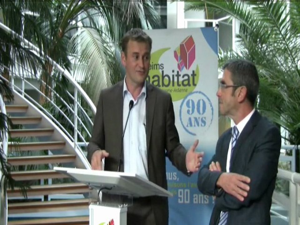 Lancement officiel de la première borne de paiement de Reims Habitat