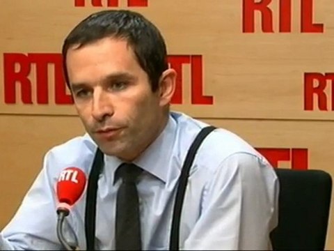 Benoît Hamon, porte-parole du PS, pro-Aubry : Idéologiquement, l'électorat de Montebourg choisira Aubry