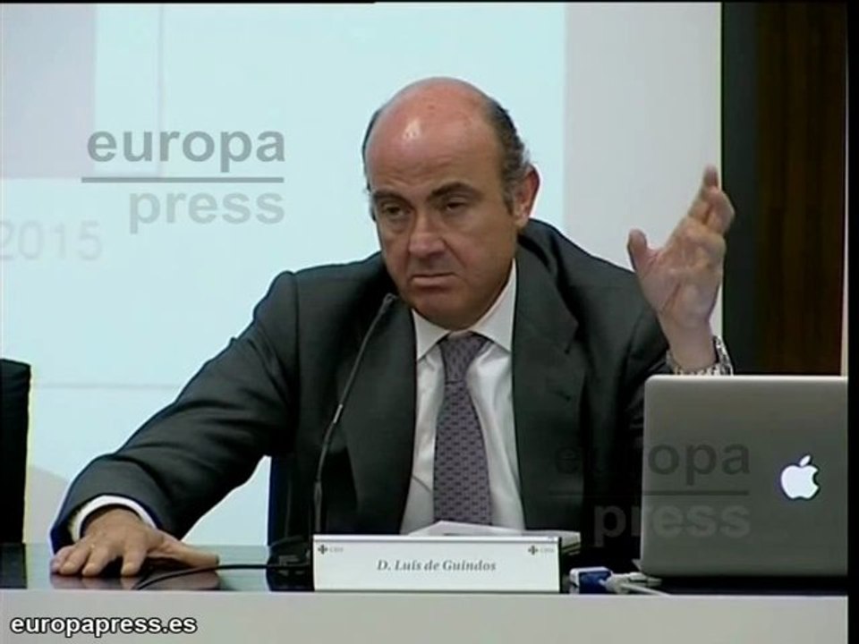 De Guindos: "Es vital cumplir con el déficit del 4,4%"