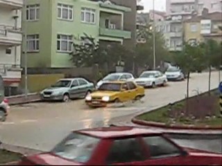 ÇANAKKALE DE ŞİDDETLİ YAĞMUR..haber17Tv..cahit yılmaz