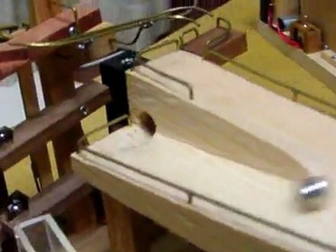 Chronique de l'évolution d'une machine à bille