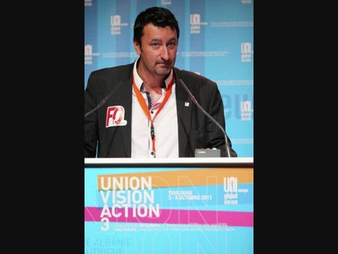 Sébastien BUSIRIS FO Banques - Congrès UNI EUROPA Toulouse 2011
