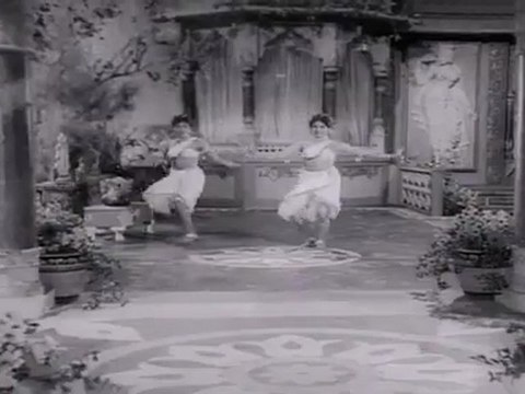 Na Vayasu Sumagandham (LAKSHMI KATAKSHYAM)