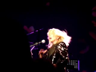 VERONIQUE SANSON 2011 BAPAUME DROLE DE VIE LIVE