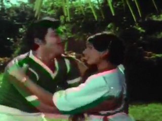 Kobbari Chettuki Veyyale Uyyala( Pandanti Jeevitham)