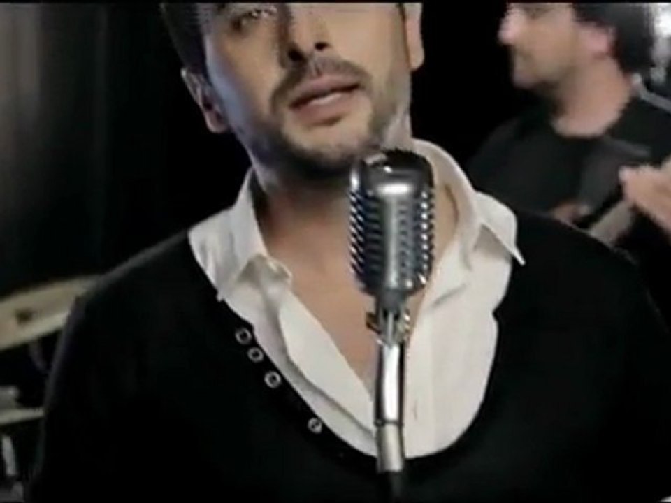 Gökhan Tepe -  Yalan Olur    'New (2011)
