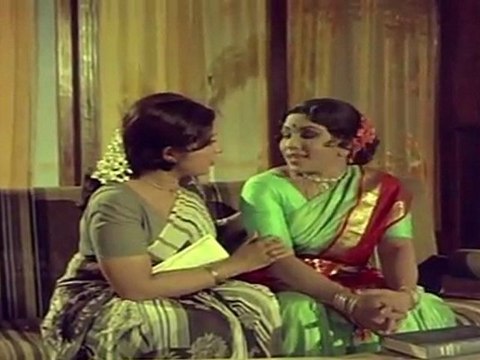 Erattai Manithan - SSR Latha Marraige Scene
