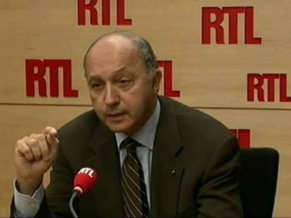 Laurent Fabius, député de Seine-Maritime, pro-Aubry : "Impétrant ? Un joli mot qui oblige à ouvrir un dictionnaire !"