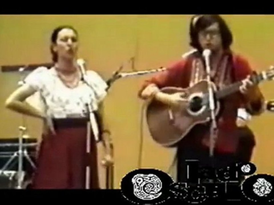 Amparo Ochoa y Gabino Palomares - Maldición de Malinche