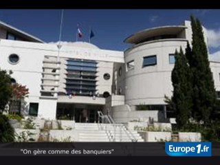 "On gère comme des banquiers pour se préserver"