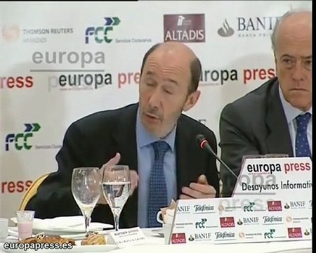 Rubalcaba: El fin de ETA hay que celebrarlo juntos